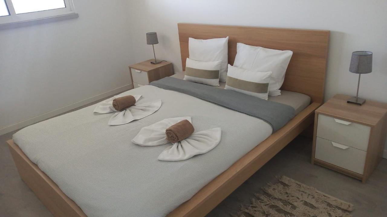 Room Near The Airport Lisboa Exteriör bild